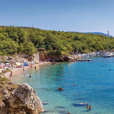 3 Bedroom Awesome In Kostrena